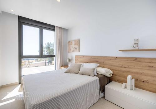 Schlafzimmer / Kinderzimmer 