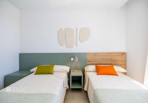 Schlafzimmer / Kinderzimmer