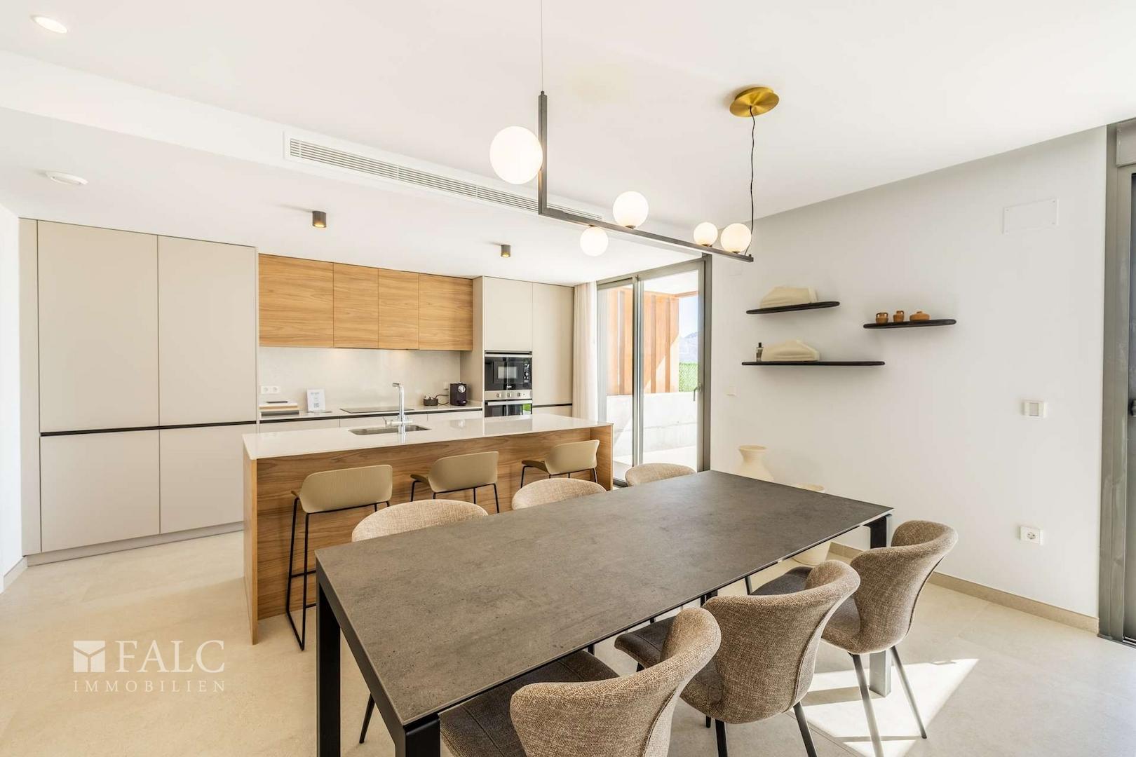 Küche mit Esszimmer