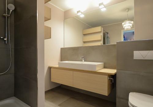 Badezimmer 1.OG