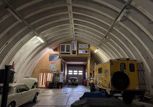 Blick vom Hangar Eingang/Lager