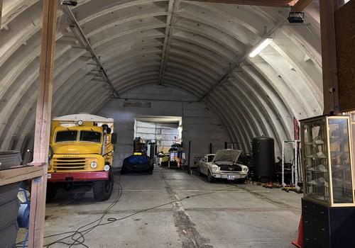 Blick vom Eingang Hangar EG