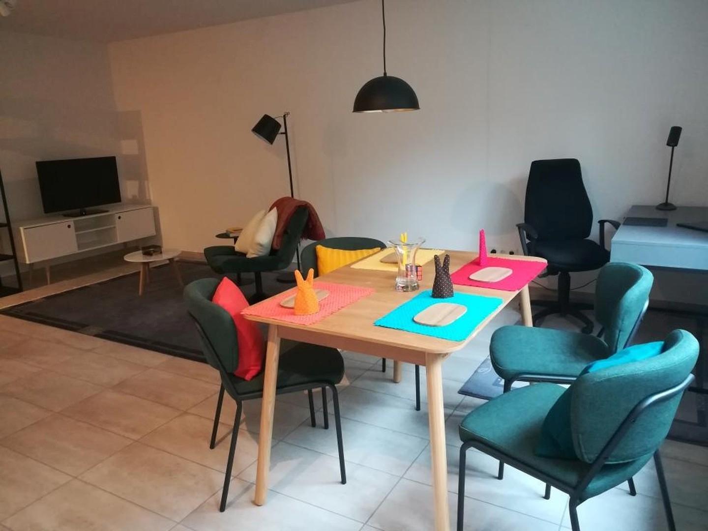 Essen und Wohnen