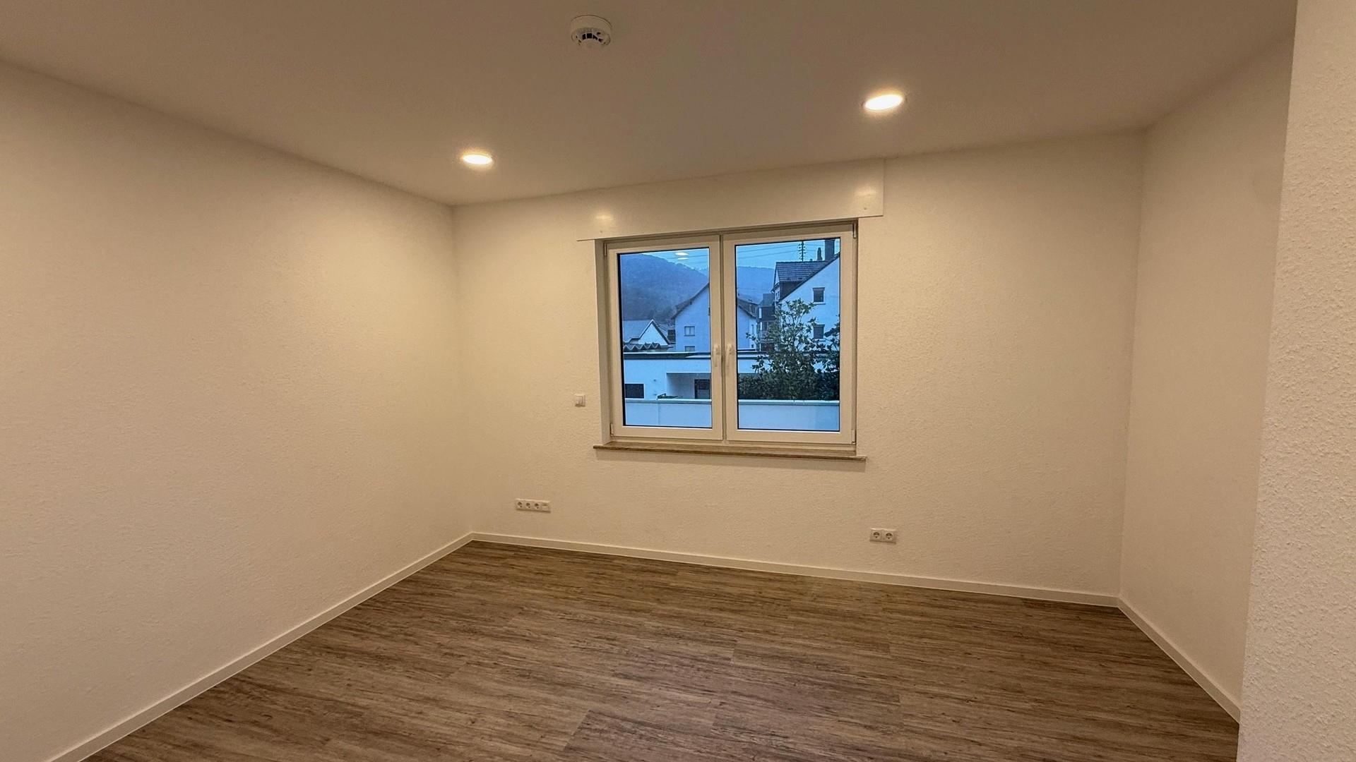 Büro / Kind / Schlafen