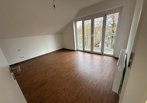 Schlafzi., Zugang zum Balkon