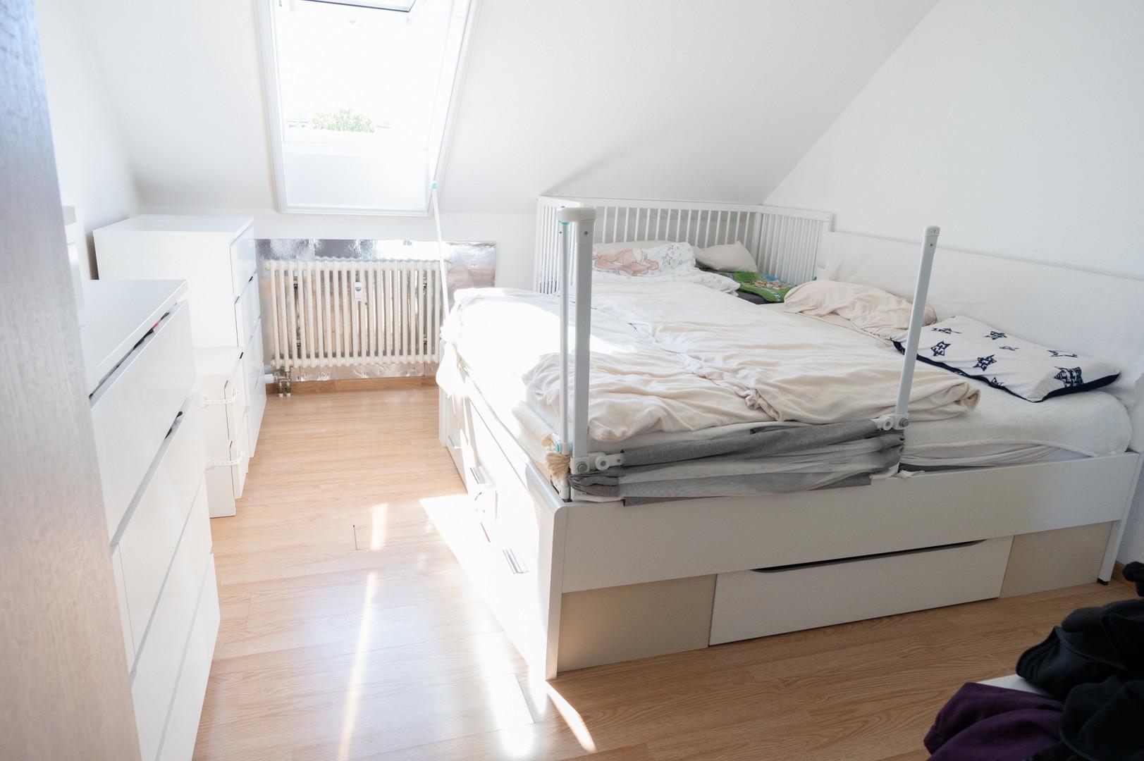 großes Schlafzimmer