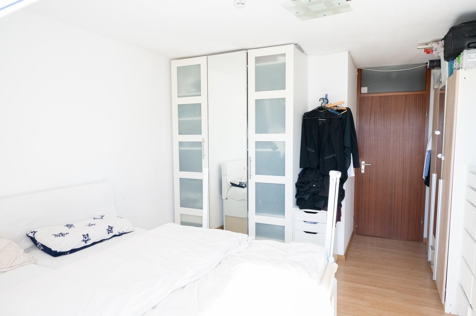 Schlafzimmer Bild 2