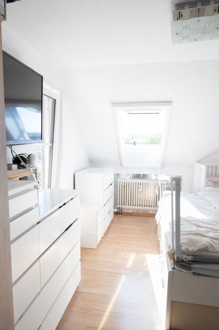 Schlafzimmer Bild 3