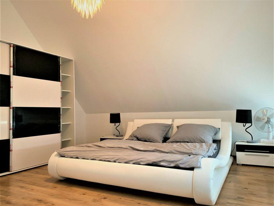 gr. Schlafzimmer_3