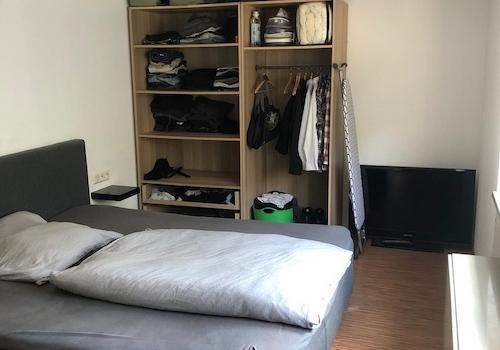 Schlafzimmer 2