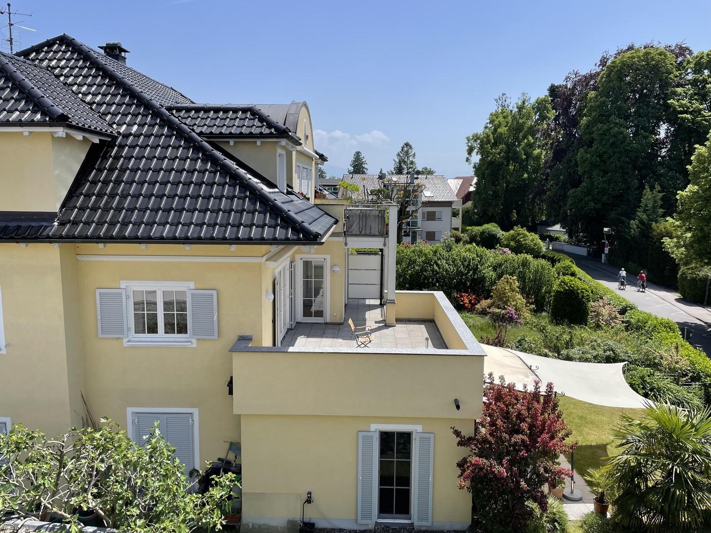 Blick auf die Dachterasse