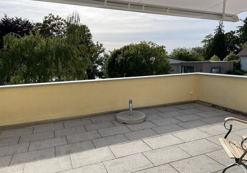 Dachterrasse mit Seeblick