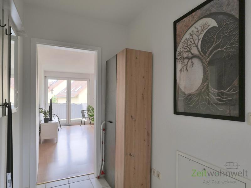 Wohnungsflur mikt Garderobe
