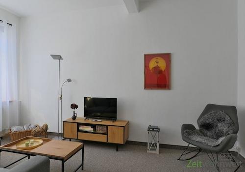 Blick ins Wohnzimmer