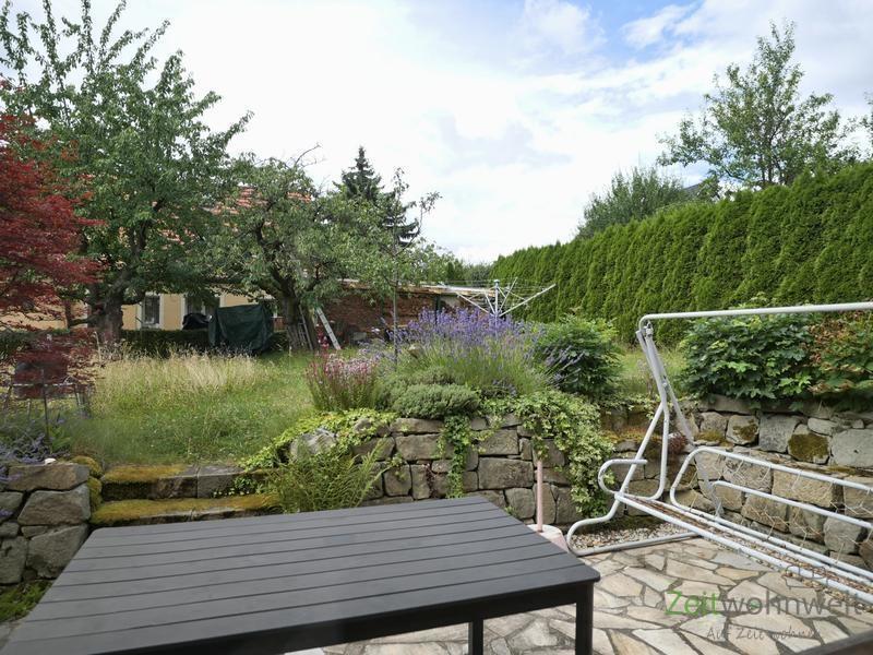 Terrasse und Garten