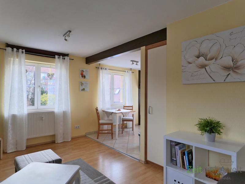 Blick zur Küchennische