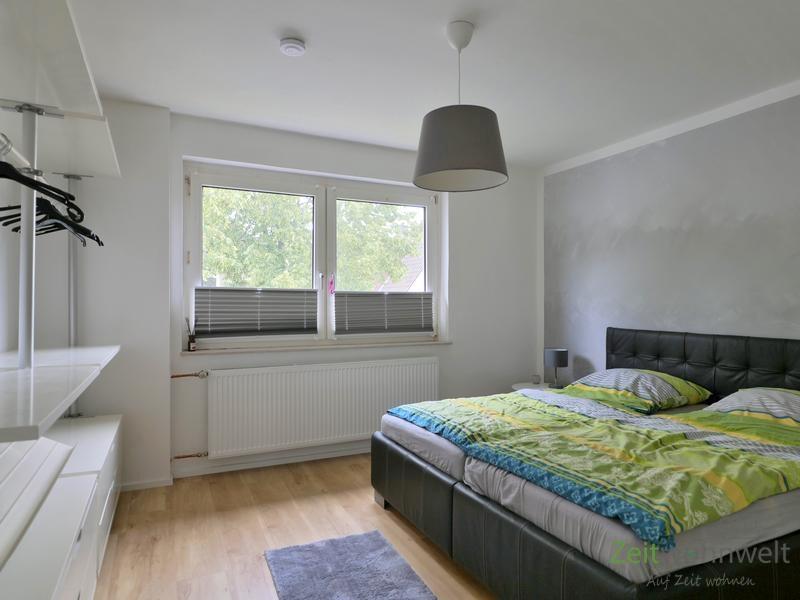 Blick ins Schlafzimmer