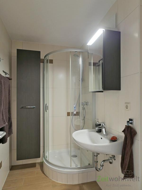 Dusche im Bad