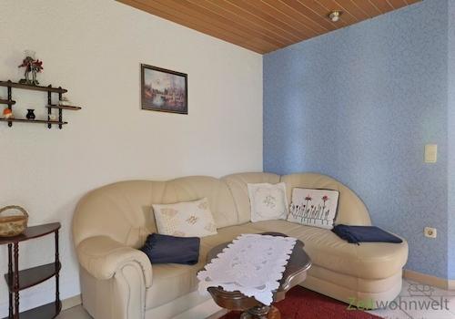kleines Ecksofa