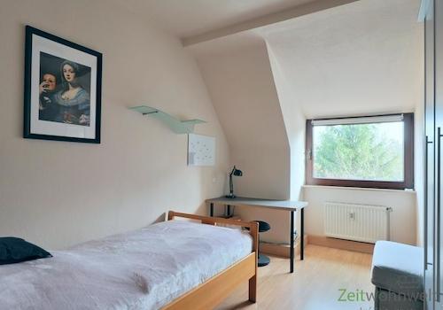 Blick ins vordere Schlafzimmer