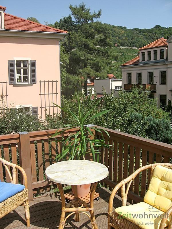 sonniger Balkon