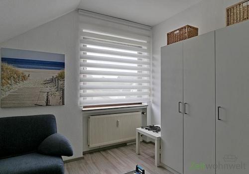 Kleiderschrank im Schlafzimmer