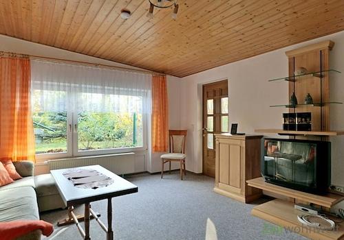 Blick ins Wohnzimmer