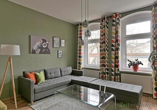 gemütliches Sofa