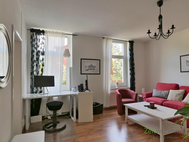 Blick ins Wohnzimmer