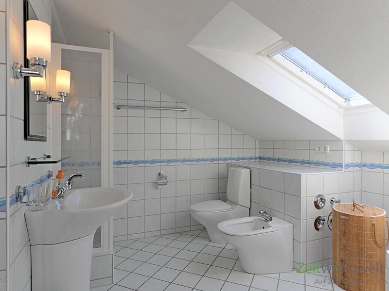 Waschbecken, Bidet, WC