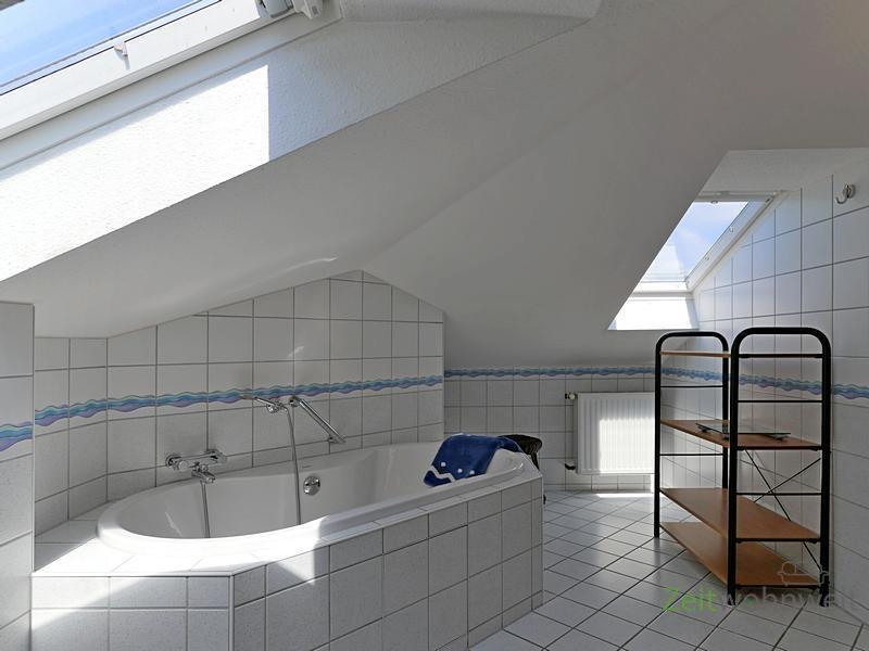 große Badewanne