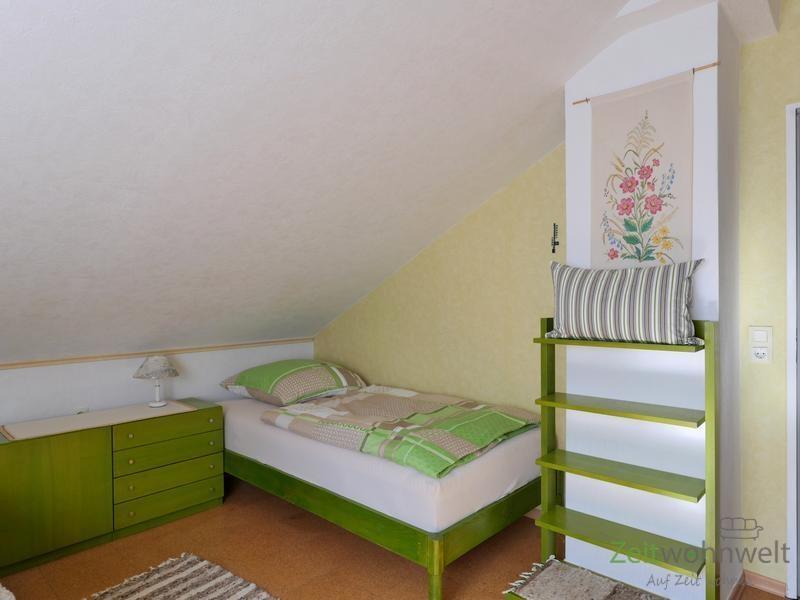 Blick zum rechten Bett