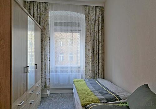 Schlafzimmer, Kleiderschrank