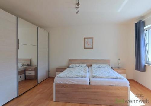 Blick ins Schlafzimmer