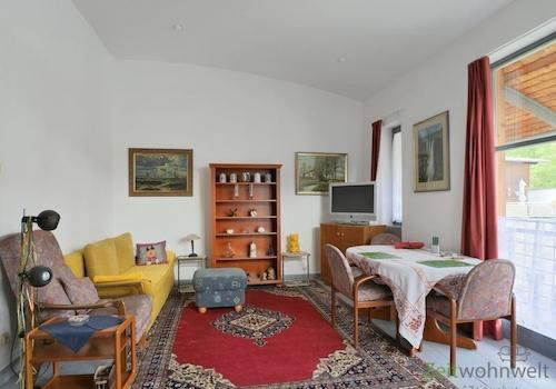Blick ins Wohnzimmer