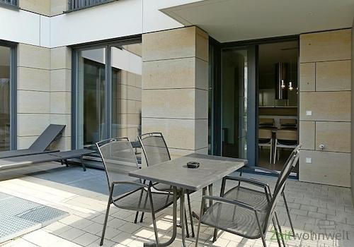 überdachte Terrasse
