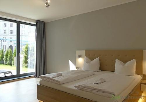 großes Schlafzimmer