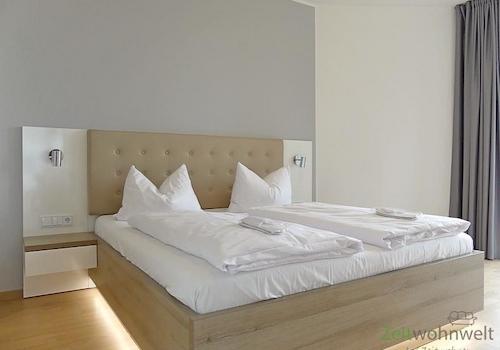 linkes Schlafzimmer