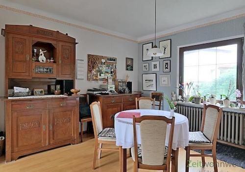 Blick ins Esszimmer