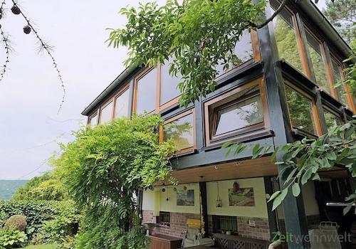 Hausansicht vom Garten