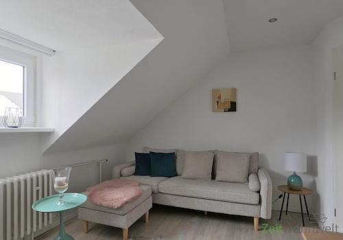 gemütliches Sofa