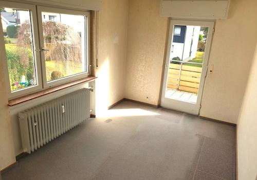 z.B. Kinderzimmer mit Balkon
