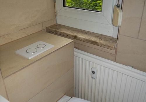 WC mit Fenster