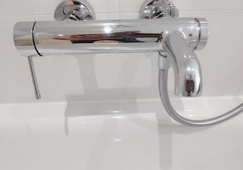 Badewannenarmatur