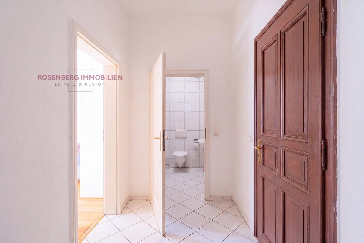 Immobilie zu verkaufen in Leipzig_2-Raumwohnung _Rosenberg Immobilien Leipzig _Flur