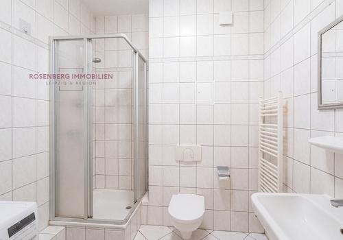 Immobilie zu verkaufen in Leipzig_2-Raumwohnung _Rosenberg Immobilien Leipzig _Badezimmer