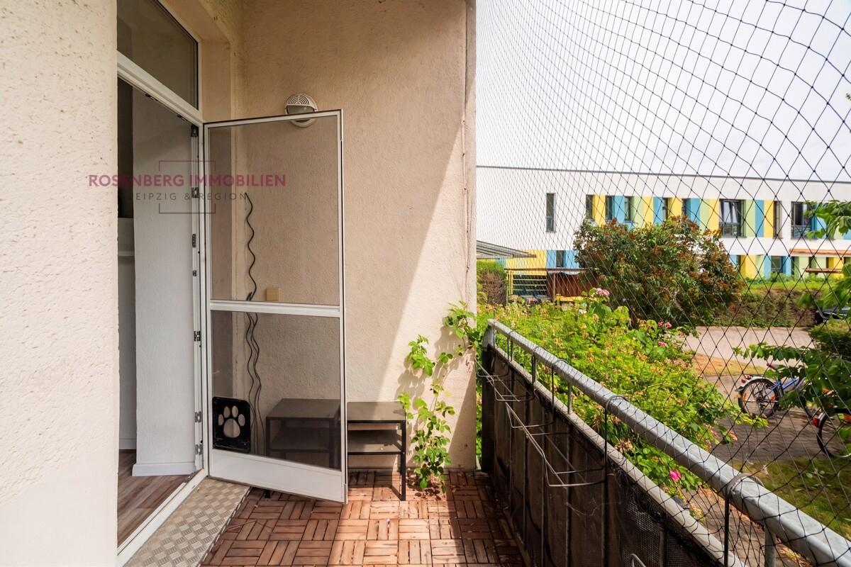 Immobilie in Leipzig zu verkaufen _ 2 Raumwohnung _ Rosenberg Immobilien _ Balkon