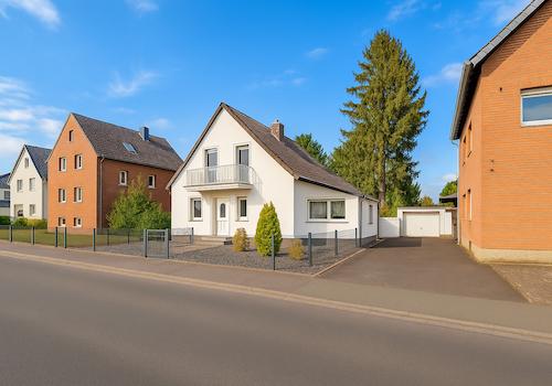 Straßenansicht
