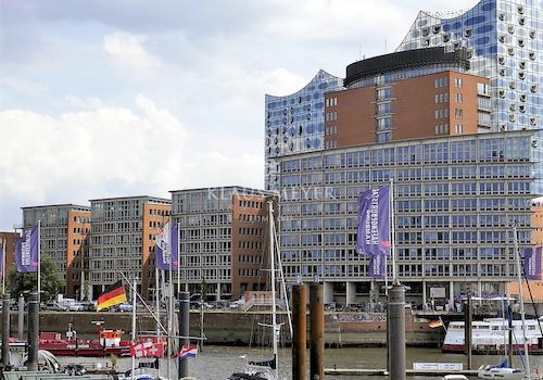 Gebäude