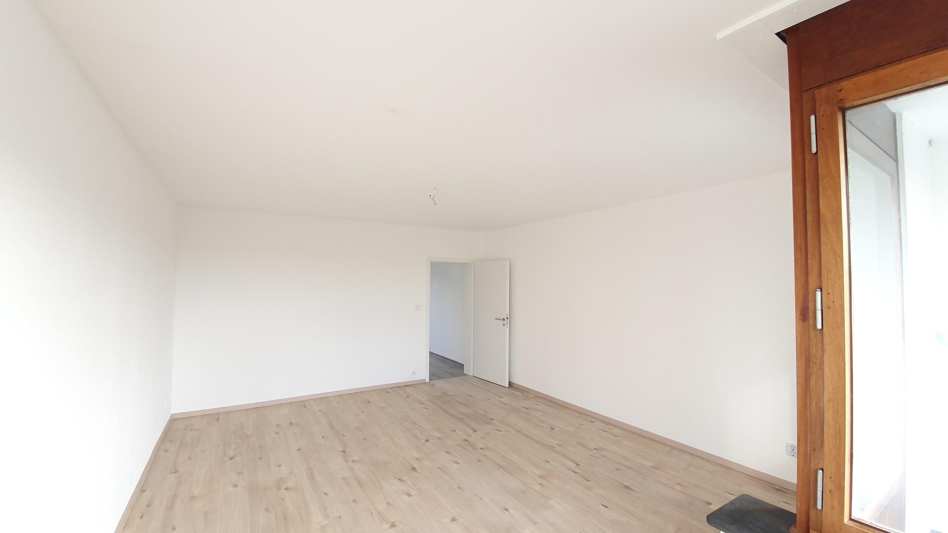 Wohn-/Schlafzimmer 2